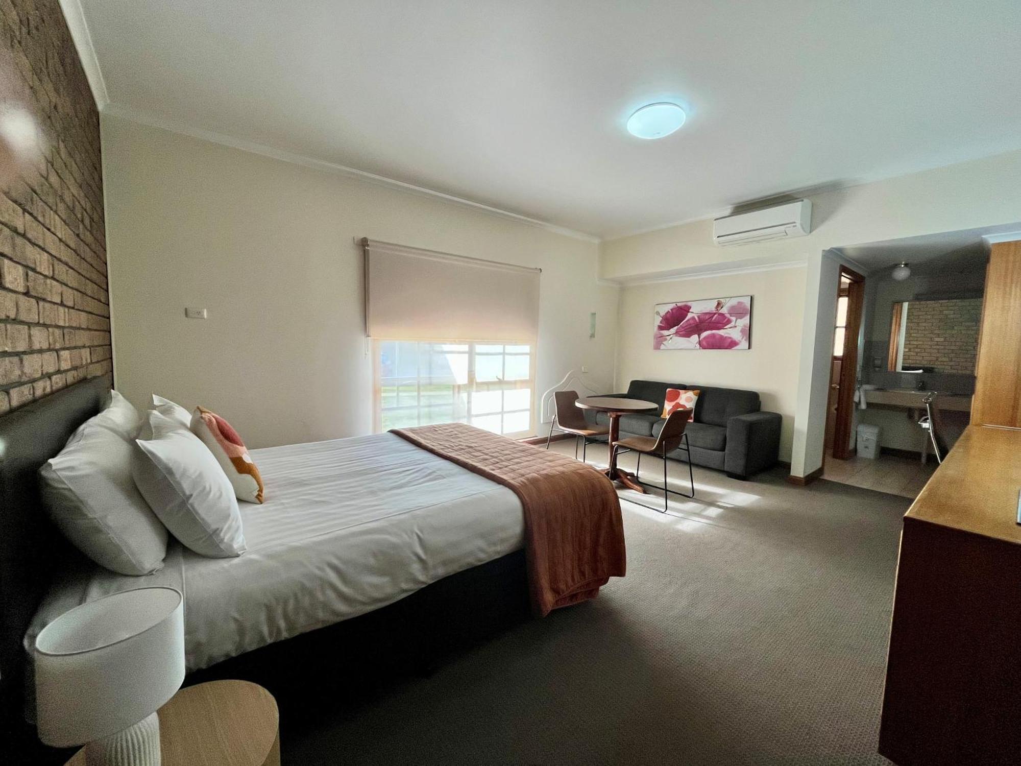 City Colonial Motor Inn Милдура Екстериор снимка